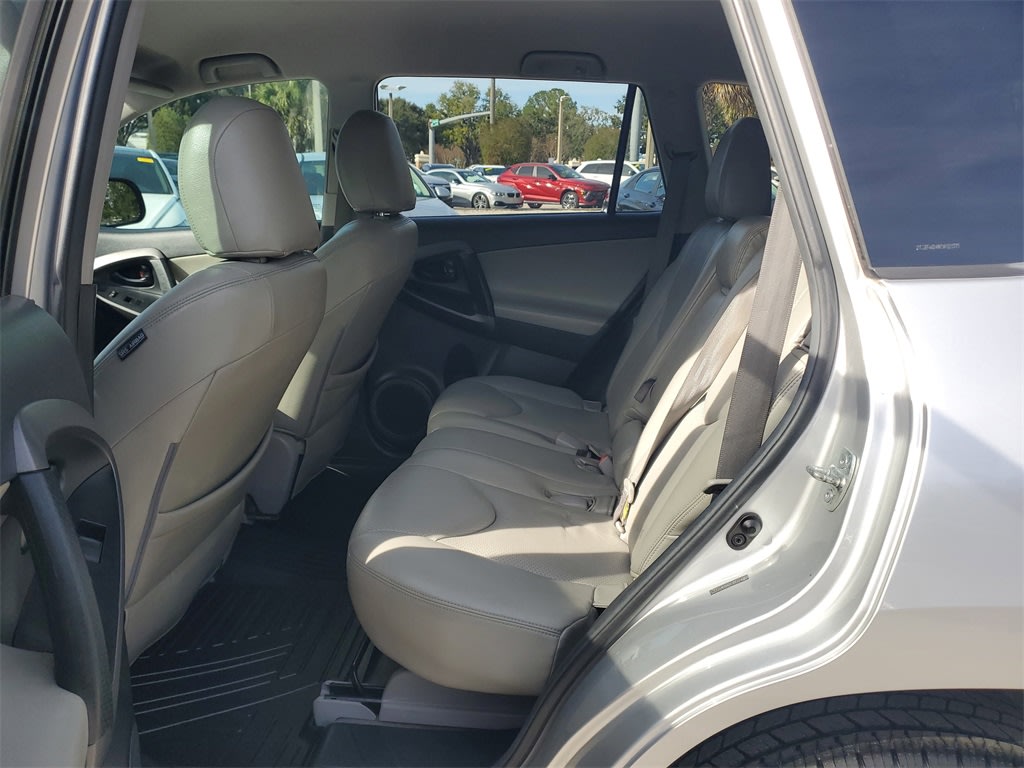 Thumbnail: 2012 Toyota RAV4 - 10