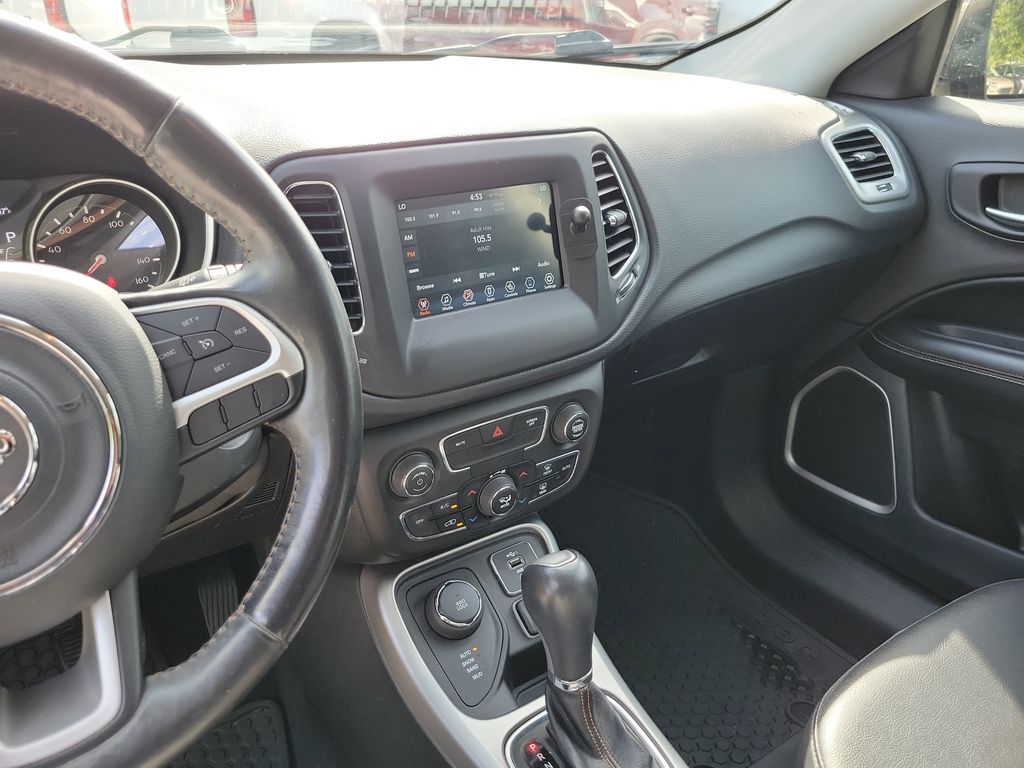 Thumbnail: 2019 Jeep Compass - 31