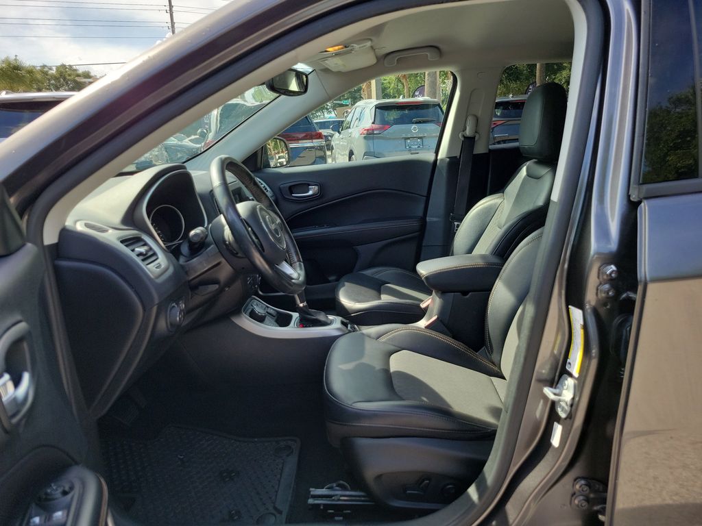 Thumbnail: 2019 Jeep Compass - 8