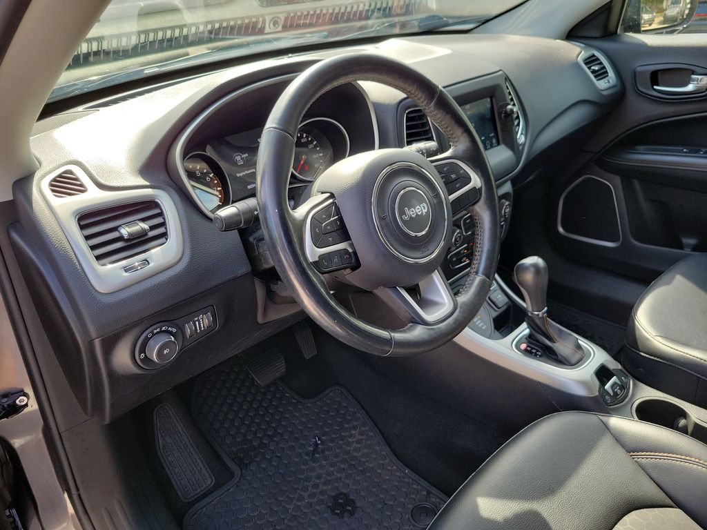 Thumbnail: 2019 Jeep Compass - 11