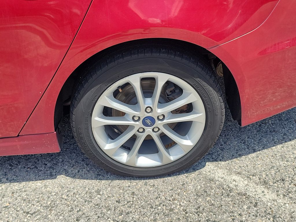 Thumbnail: 2019 Ford Fusion - 5