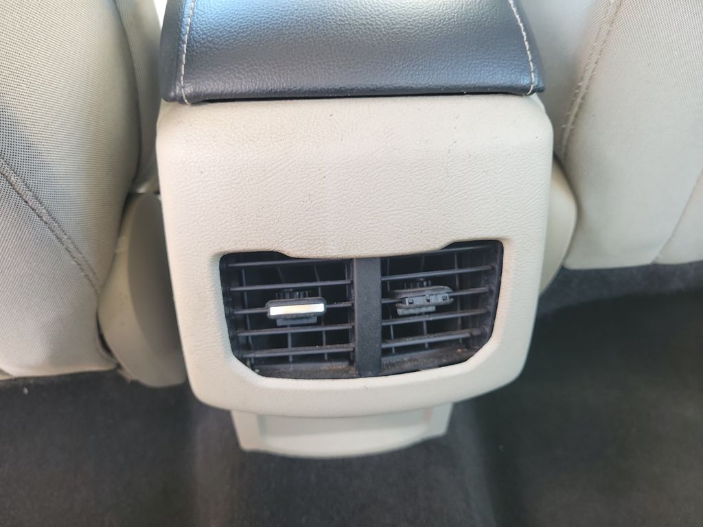 Thumbnail: 2019 Ford Fusion - 21