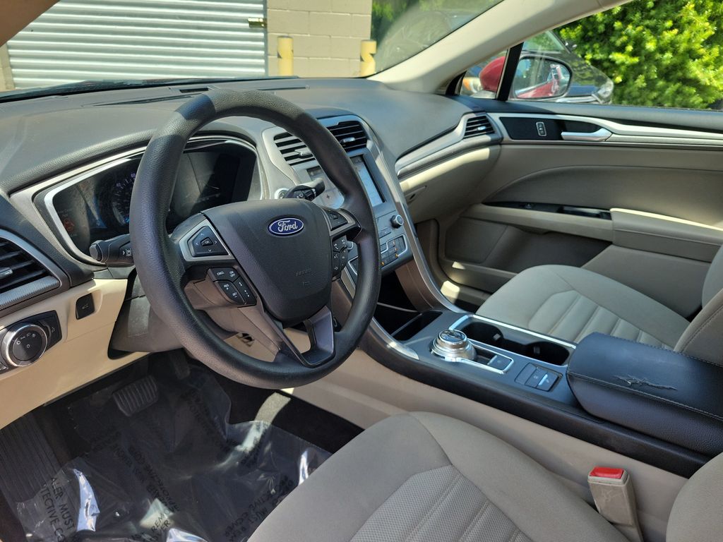 Thumbnail: 2019 Ford Fusion - 10