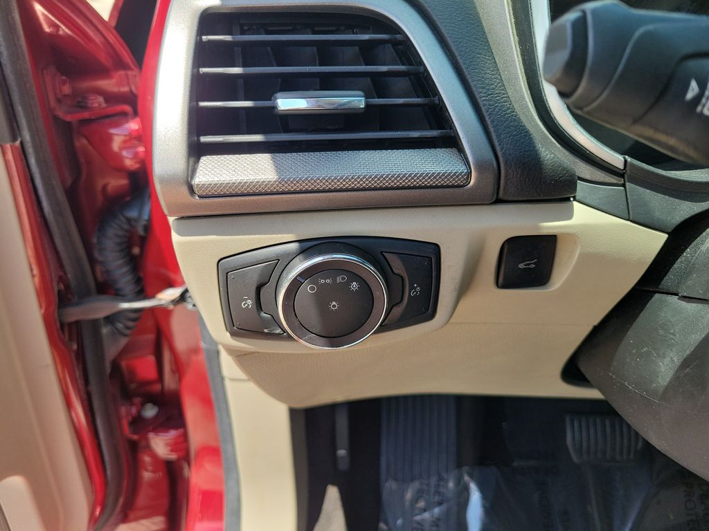 Thumbnail: 2019 Ford Fusion - 33