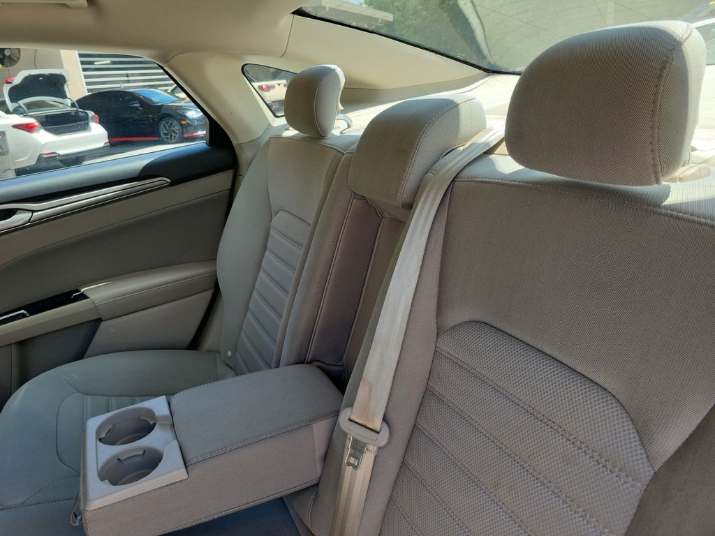 Thumbnail: 2019 Ford Fusion - 9