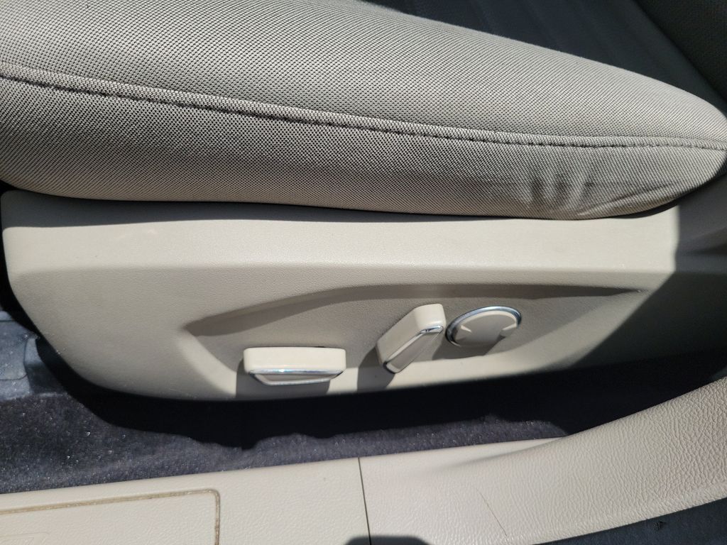 Thumbnail: 2019 Ford Fusion - 25