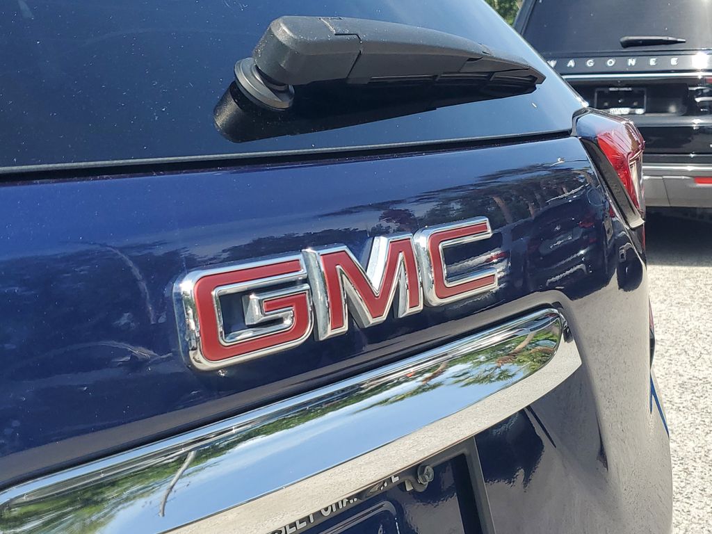 Thumbnail: 2022 GMC Terrain - 17