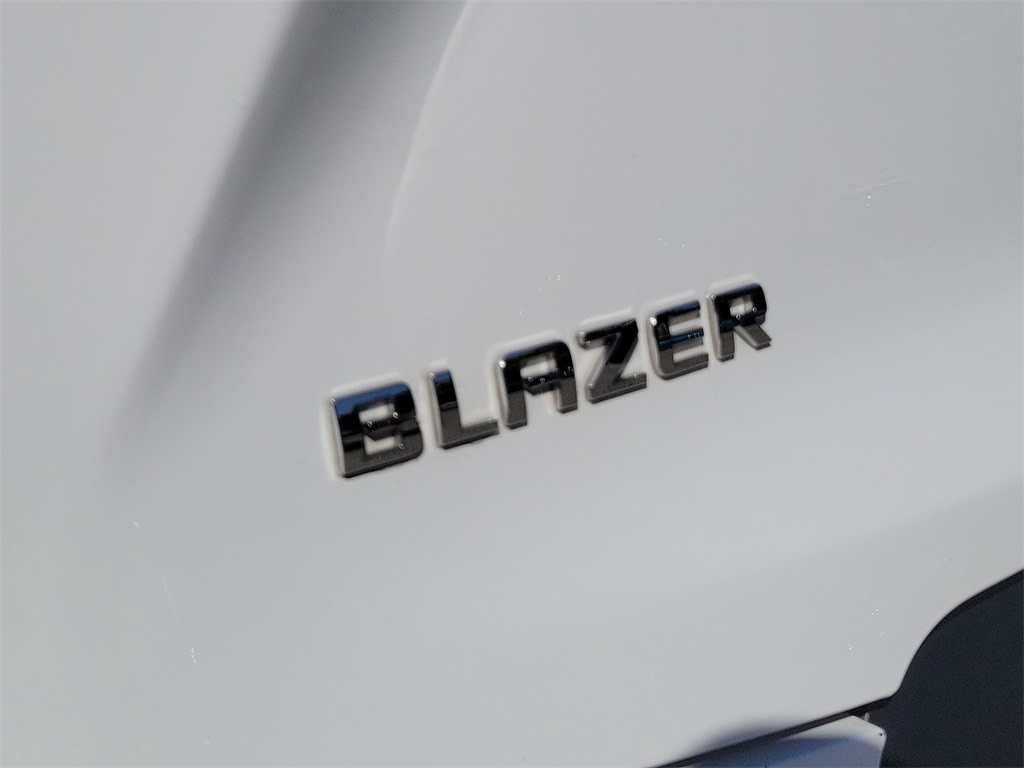 Thumbnail: 2020 Chevrolet Blazer - 6