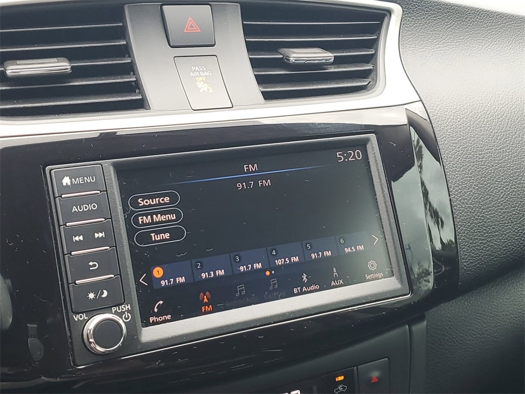 Thumbnail: 2019 Nissan Sentra - 28