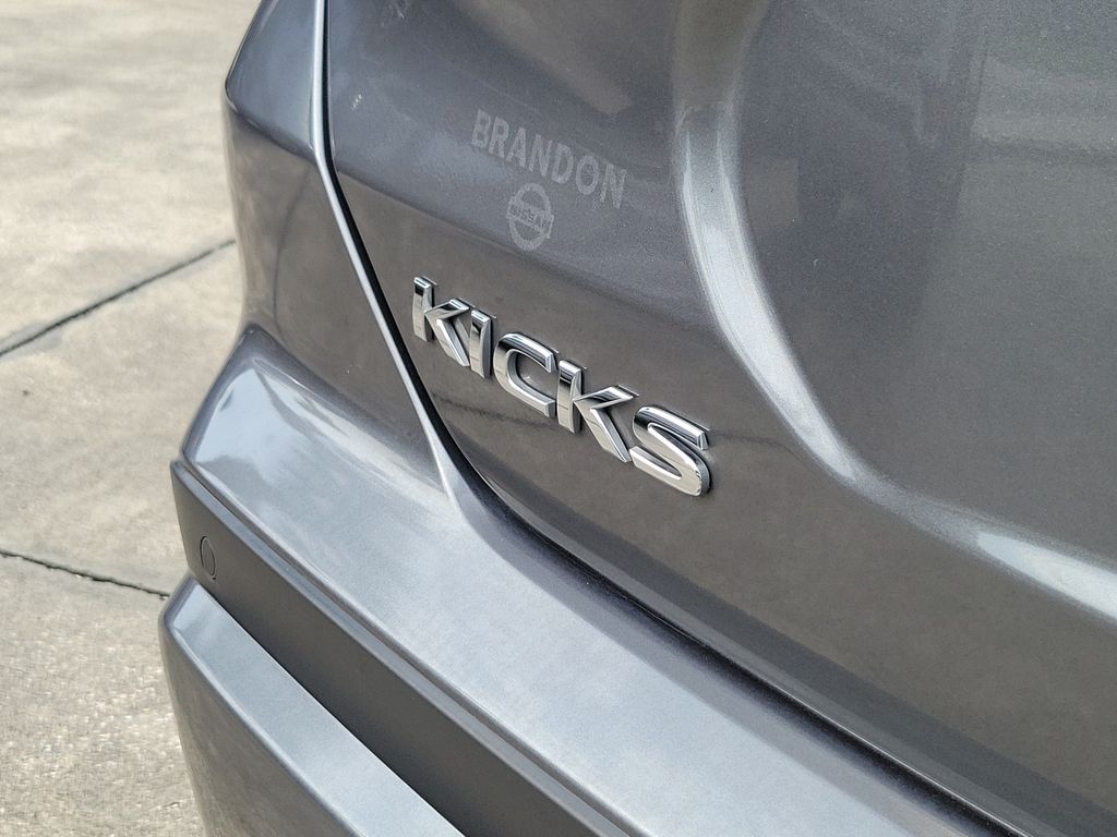Thumbnail: 2024 Nissan Kicks - 4