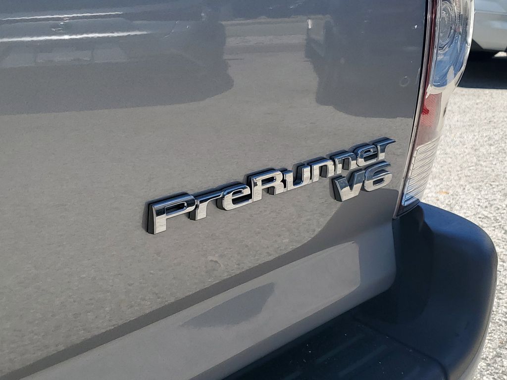 Thumbnail: 2014 Toyota Tacoma - 4