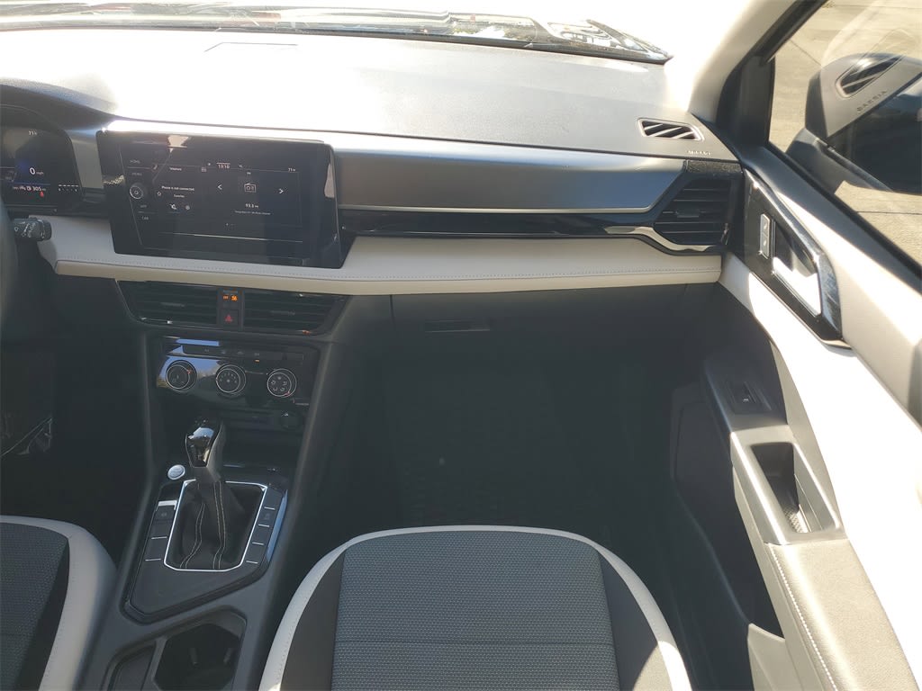 Thumbnail: 2025 Volkswagen Taos - 8