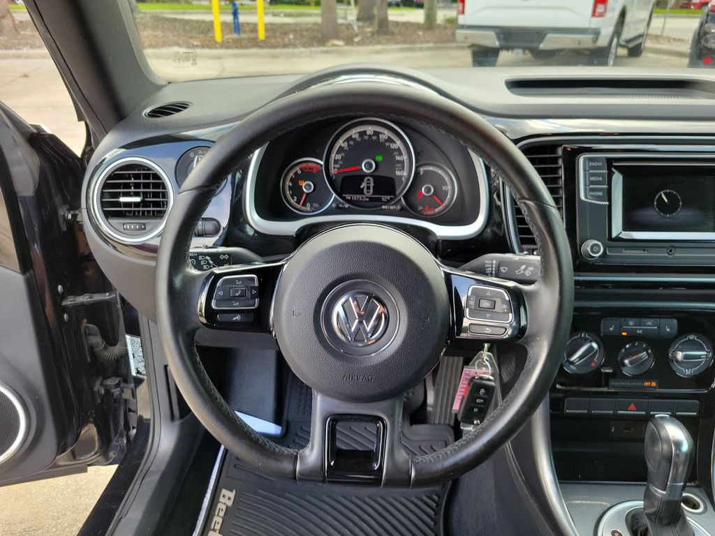 Thumbnail: 2017 Volkswagen Beetle - 25