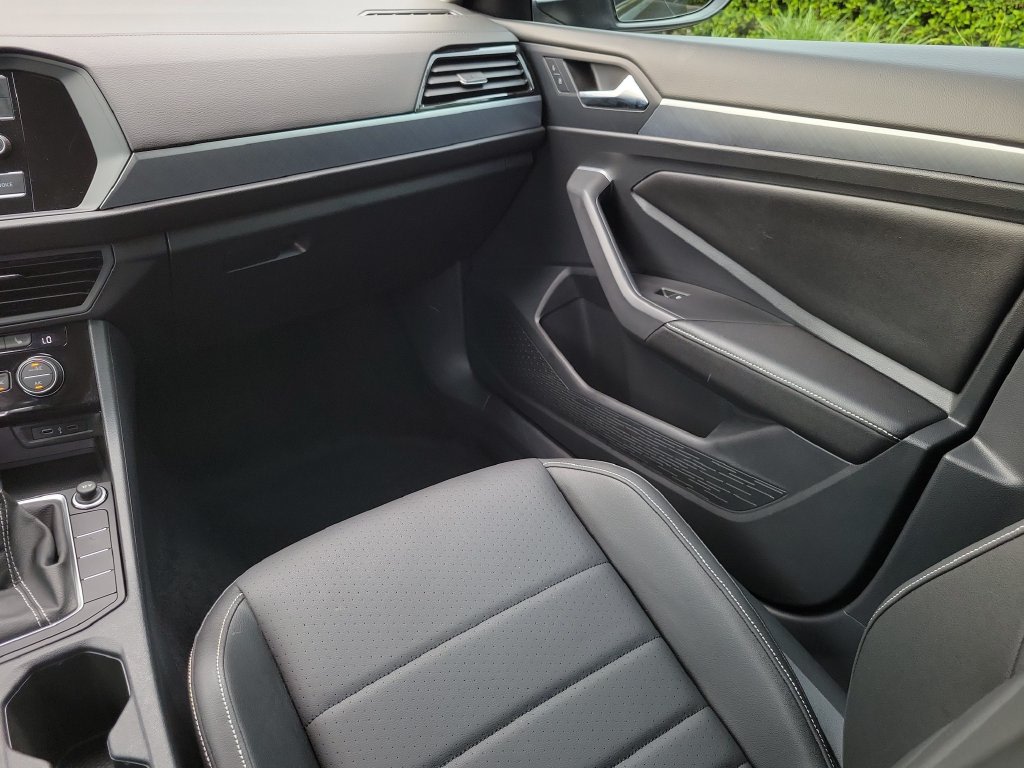 Thumbnail: 2022 Volkswagen Jetta - 27