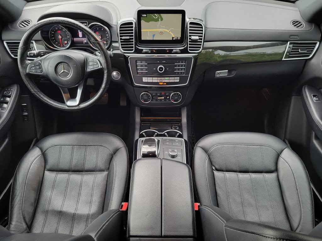 Thumbnail: 2017 Mercedes-Benz GLS - 7