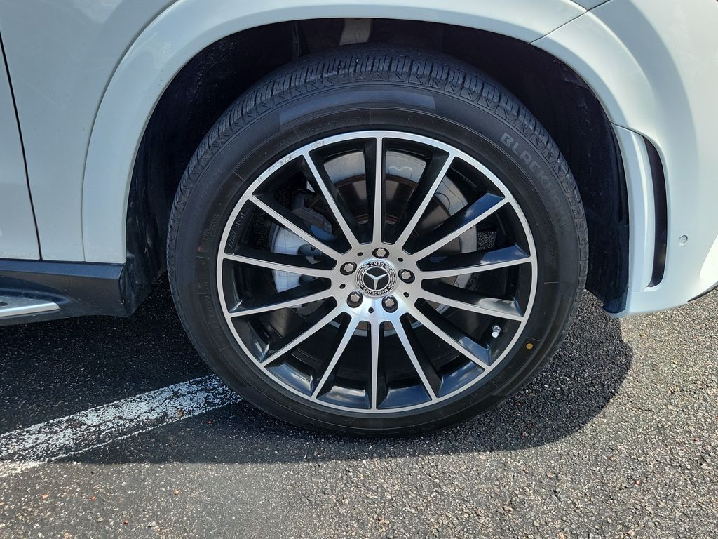 Thumbnail: 2021 Mercedes-Benz GLE - 4