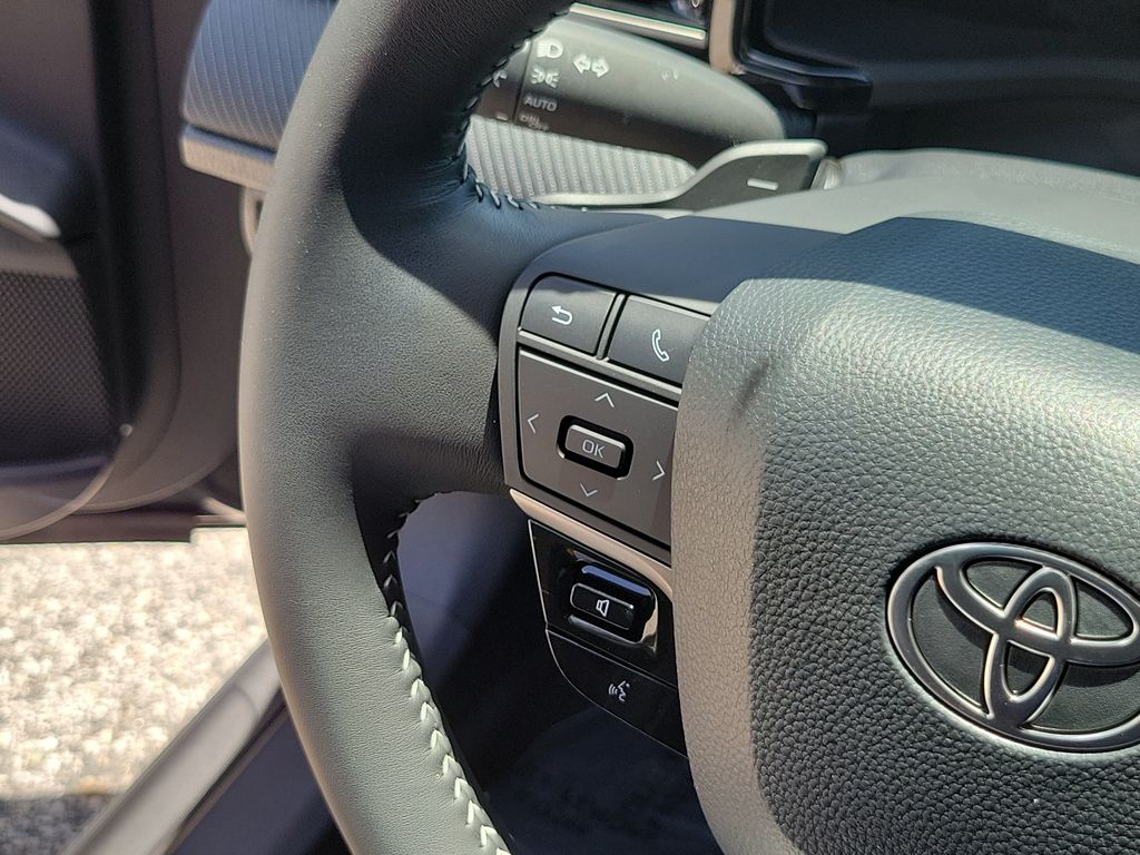 Thumbnail: 2026 Toyota Camry - 27