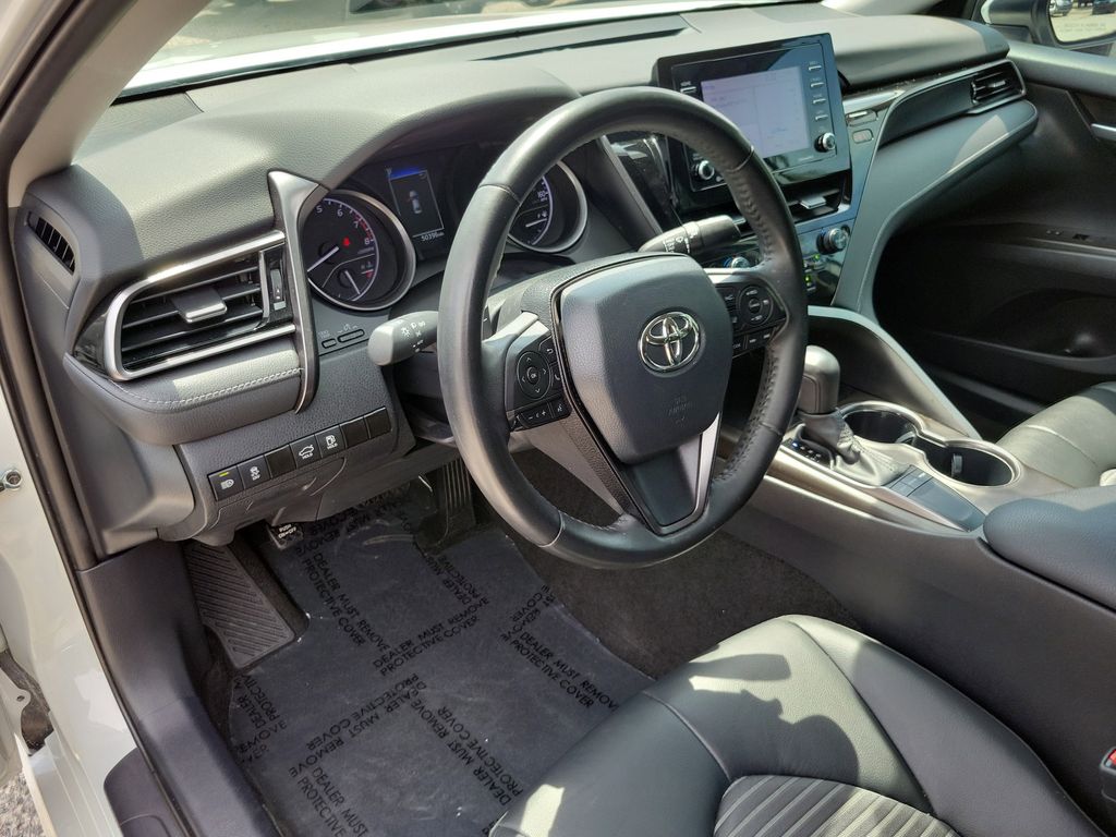 Thumbnail: 2023 Toyota Camry - 11