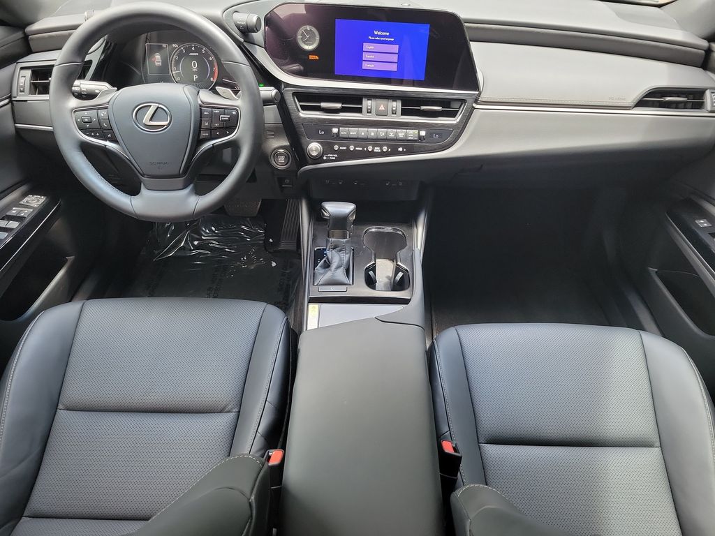 Thumbnail: 2023 Lexus ES - 10