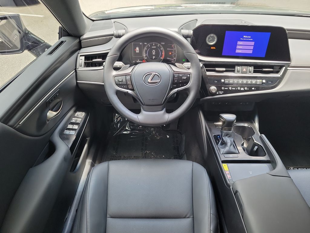 Thumbnail: 2023 Lexus ES - 27