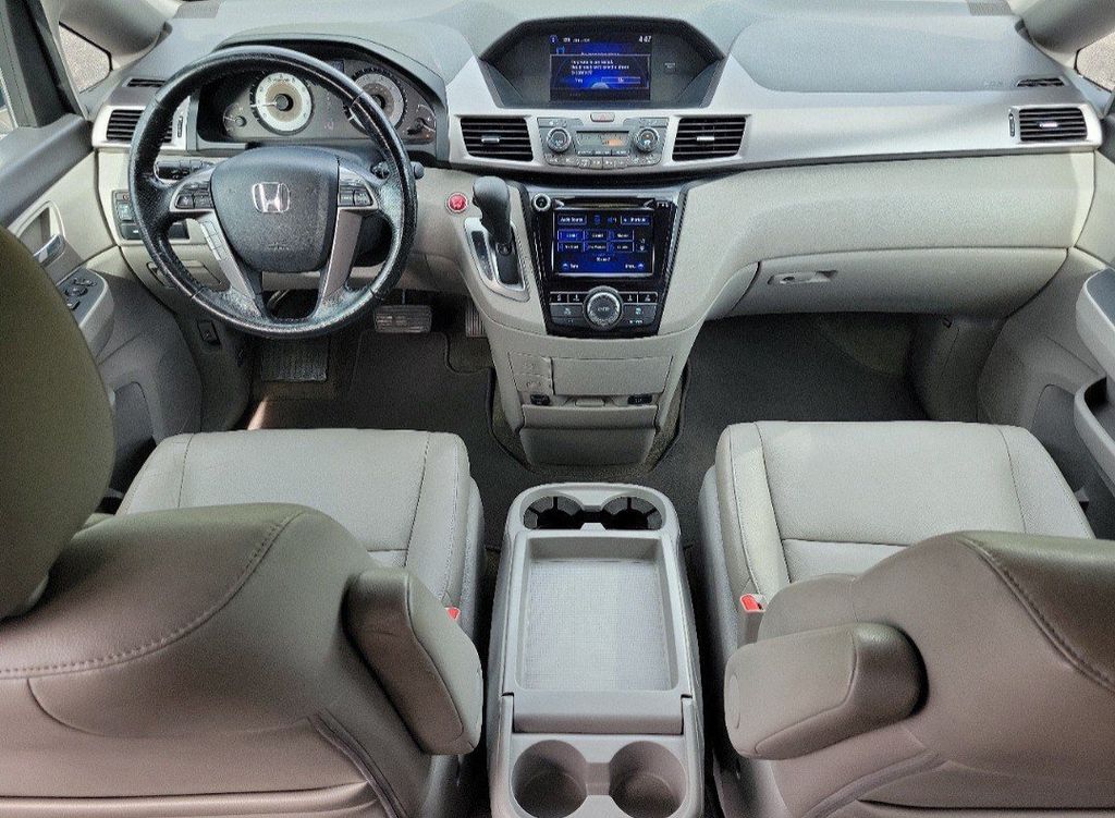 Thumbnail: 2015 Honda Odyssey - 2