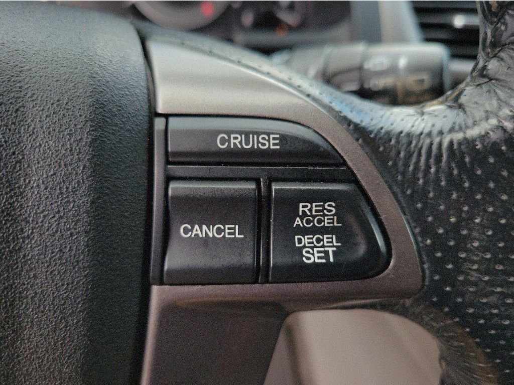 Thumbnail: 2015 Honda Odyssey - 28