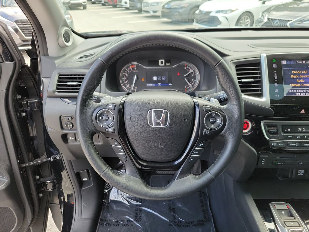 Thumbnail: 2016 Honda Pilot - 25
