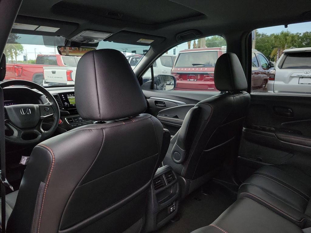 Thumbnail: 2023 Honda Passport - 19