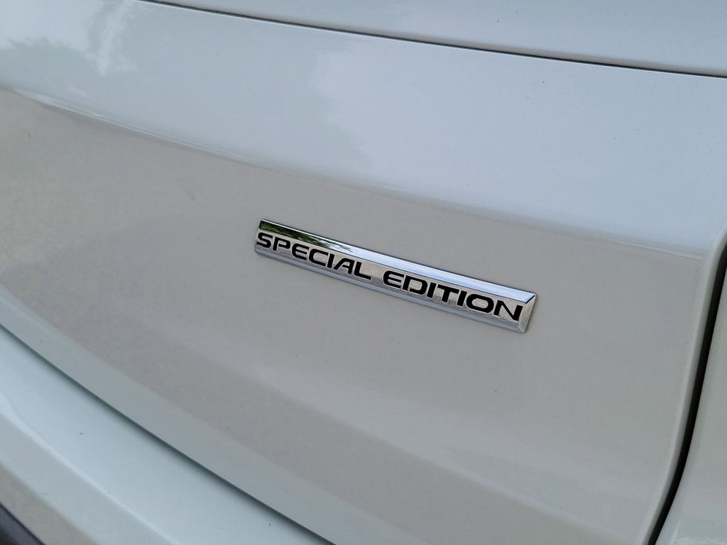 Thumbnail: 2016 Honda CR-V - 4