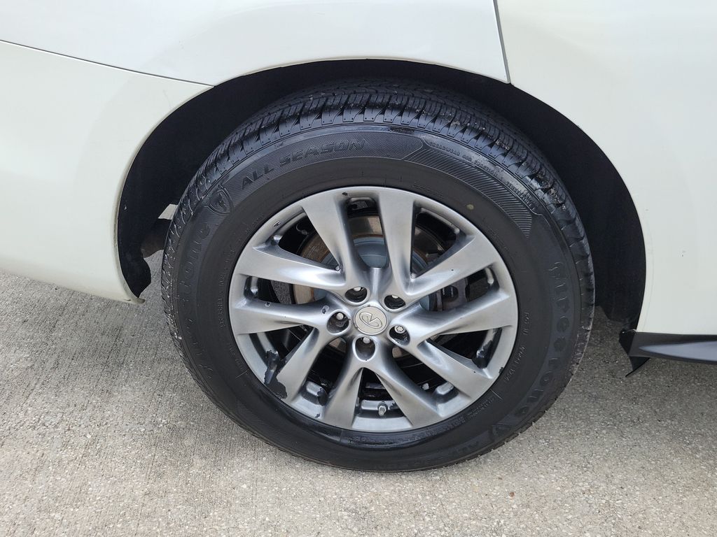 Thumbnail: 2015 INFINITI QX60 - 5