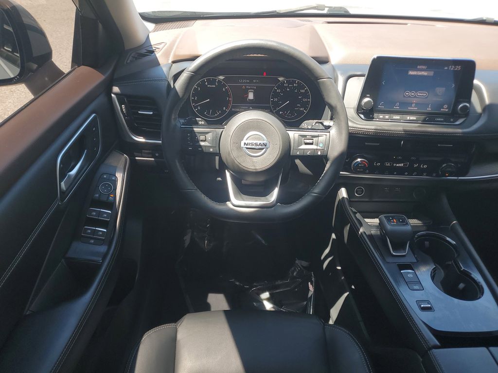 Thumbnail: 2021 Nissan Rogue - 10