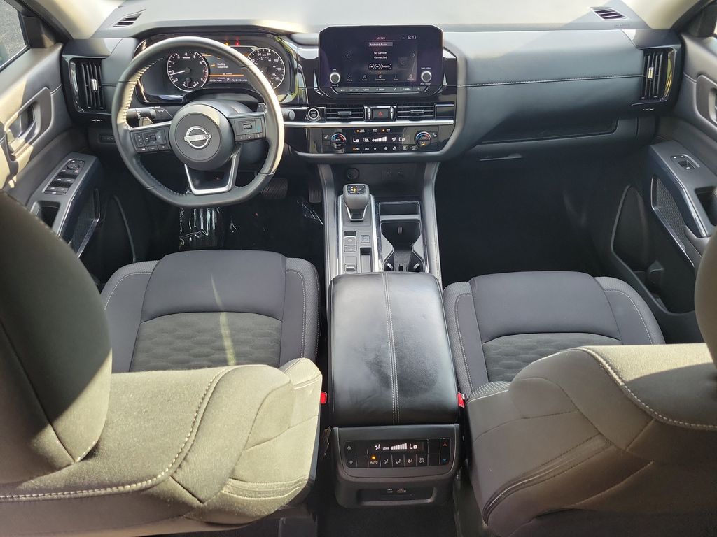 Thumbnail: 2024 Nissan Pathfinder - 2