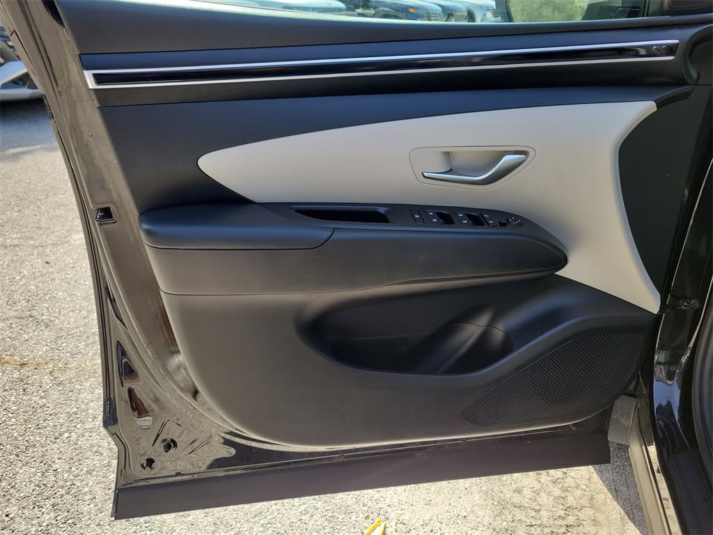 Thumbnail: 2023 Hyundai Tucson - 20