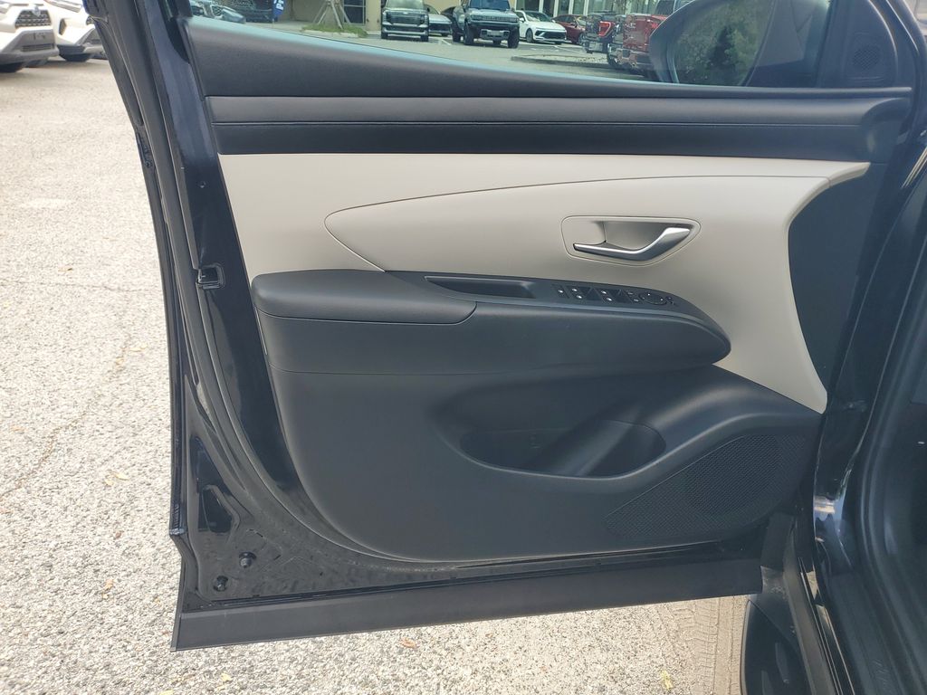 Thumbnail: 2025 Hyundai Tucson - 21