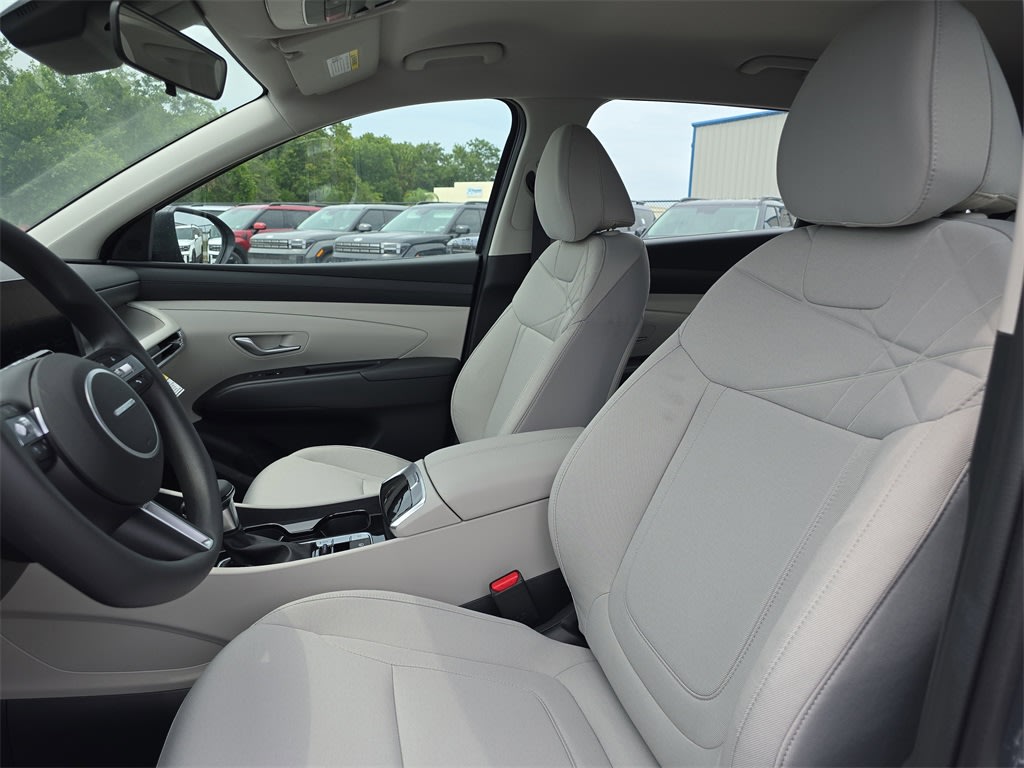 Thumbnail: 2025 Hyundai Tucson - 8
