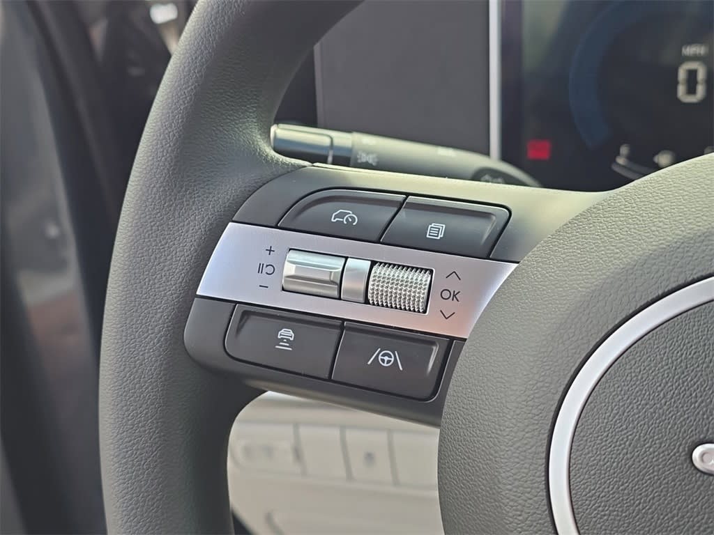 2025 Hyundai Tucson SE 26