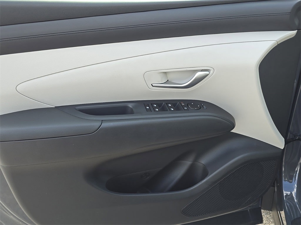 2025 Hyundai Tucson SE 21