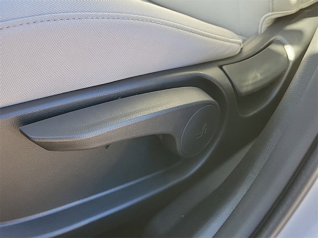 2025 Hyundai Tucson SE 23