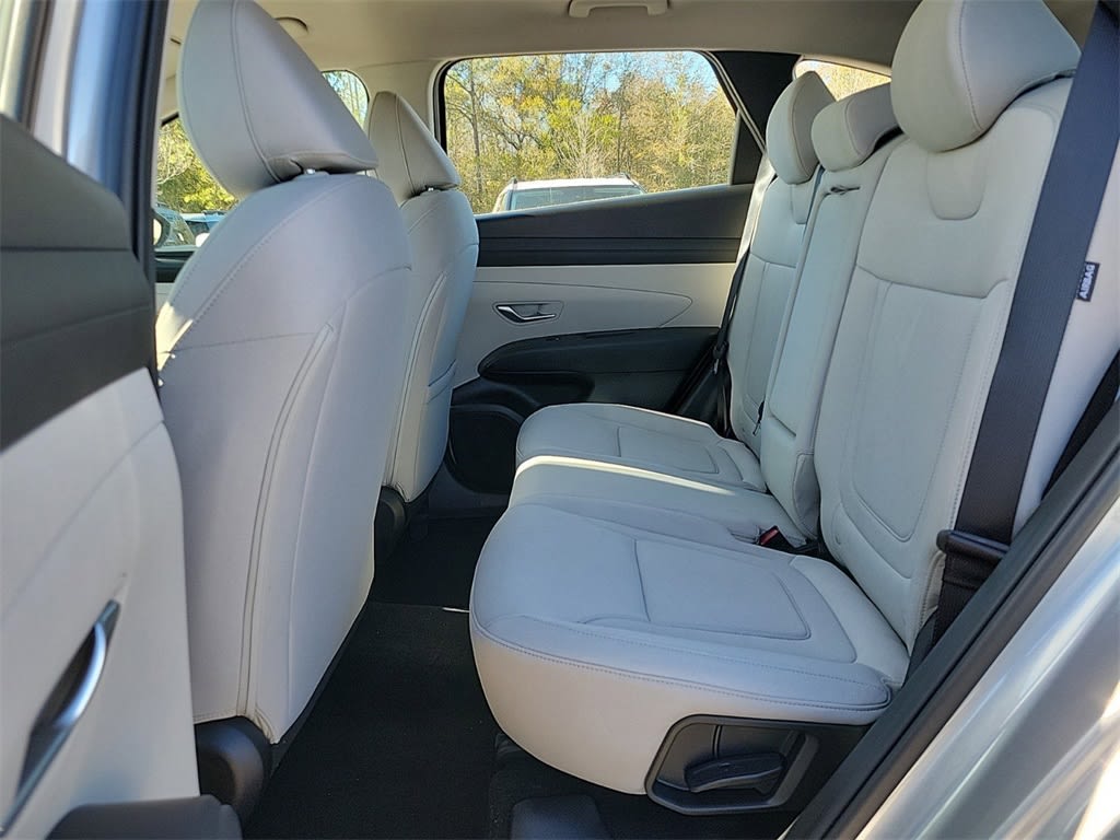 2025 Hyundai Tucson SE 9