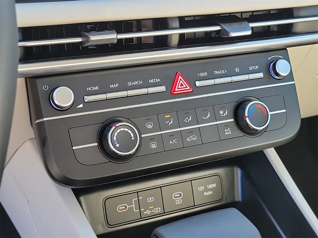 2025 Hyundai Tucson SE 29