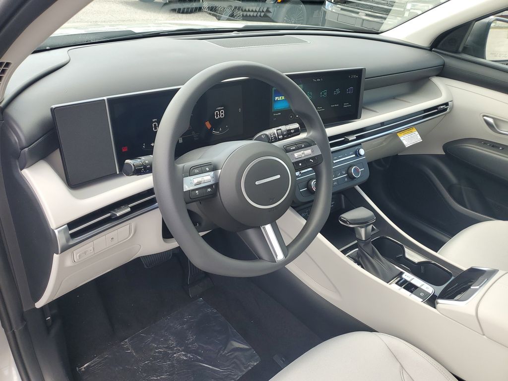 Thumbnail: 2026 Hyundai Tucson - 12