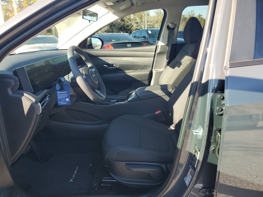 Thumbnail: 2026 Hyundai Tucson - 10