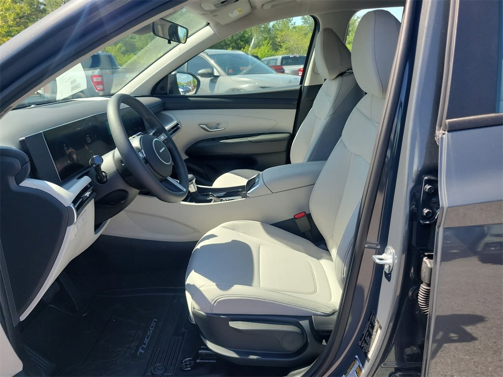 Thumbnail: 2025 Hyundai Tucson - 9