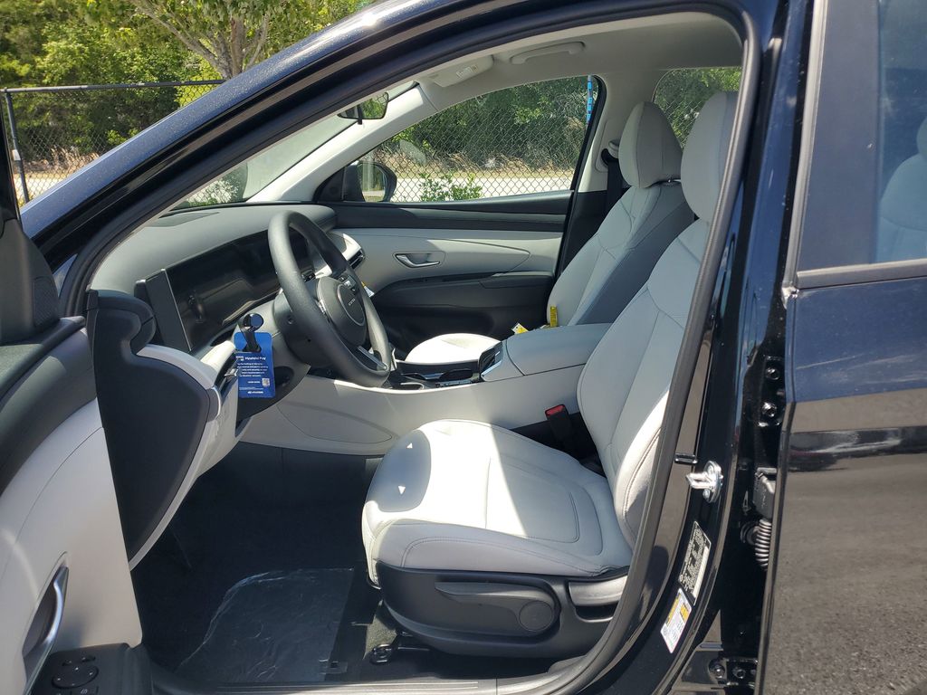 Thumbnail: 2026 Hyundai Tucson - 9