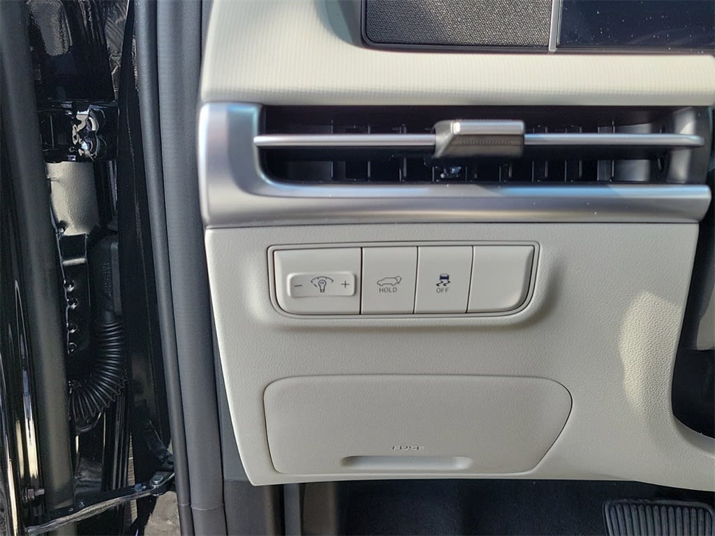 2025 Hyundai Tucson SEL 23