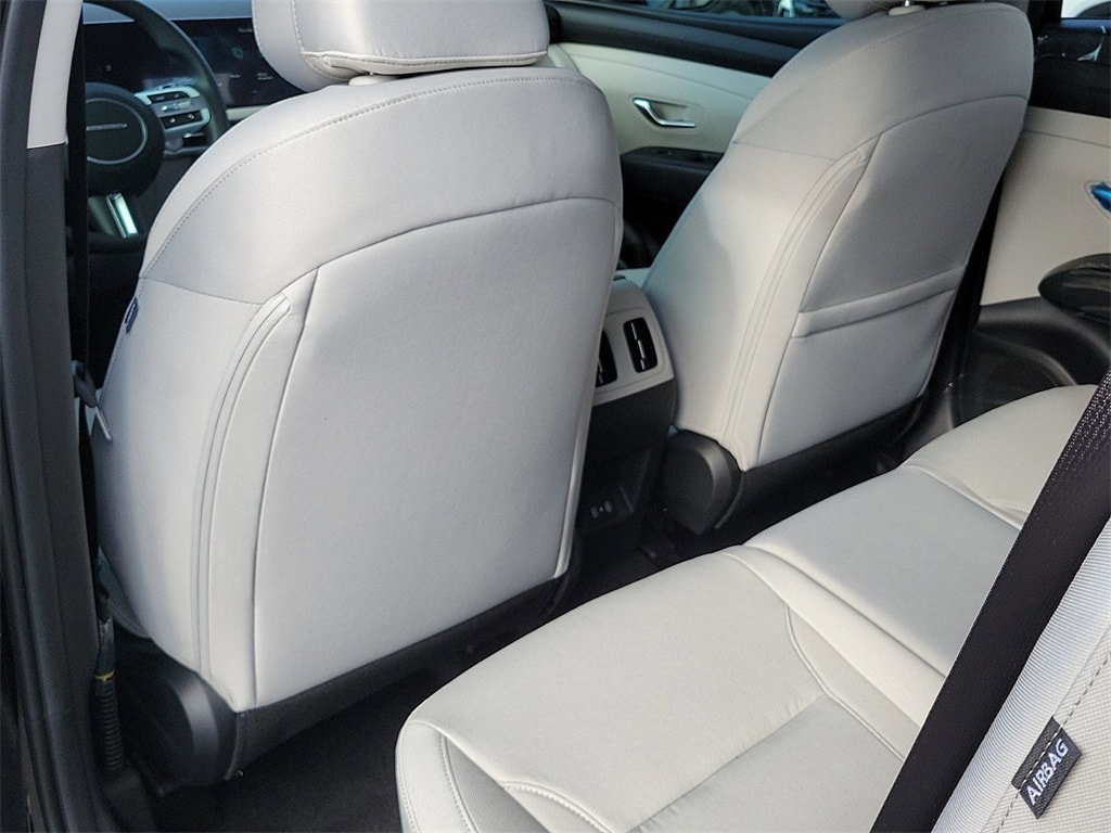 2025 Hyundai Tucson SEL 18