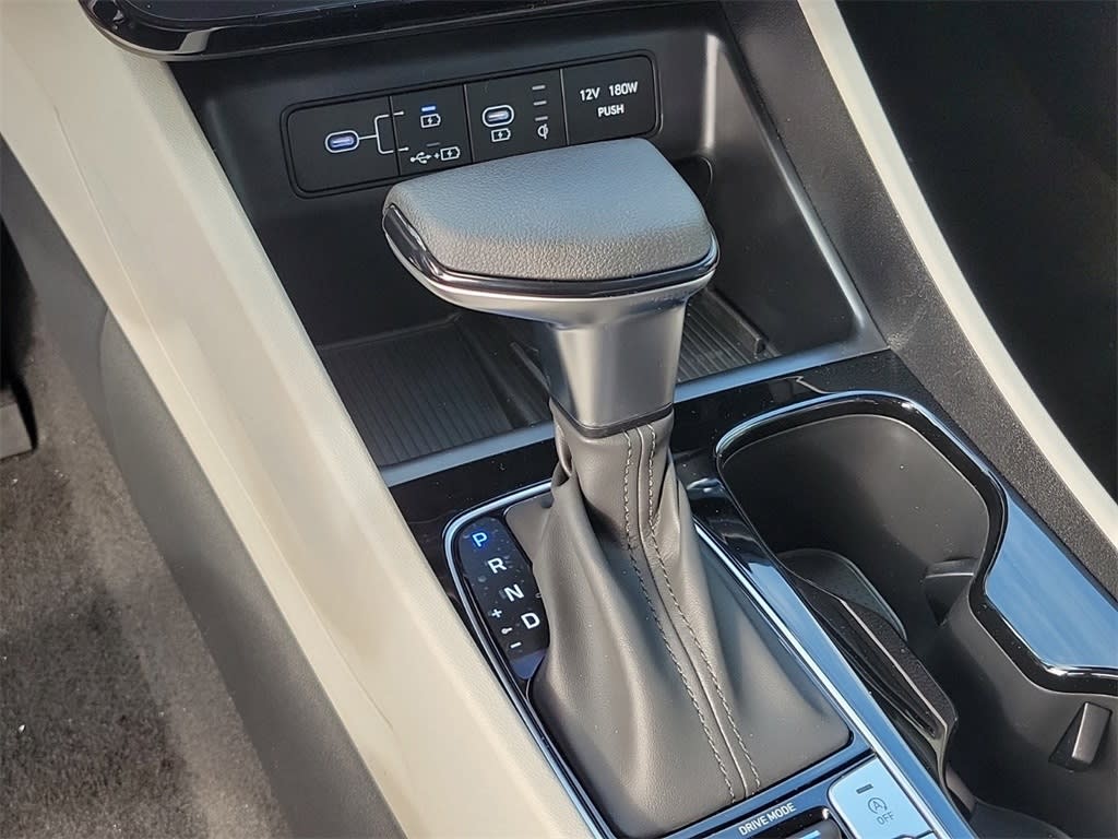 2025 Hyundai Tucson SEL 12