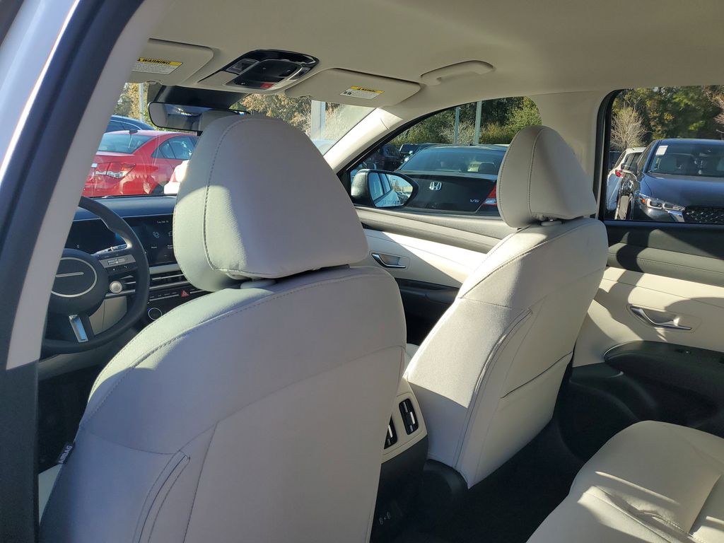 Thumbnail: 2026 Hyundai Tucson - 9