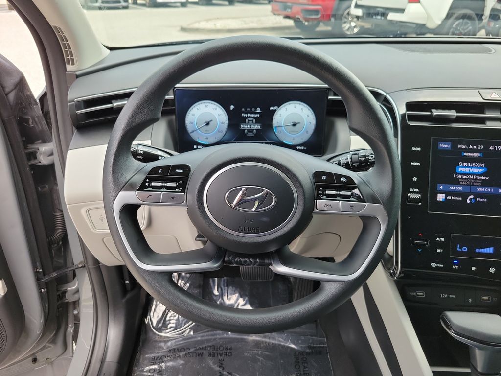 Thumbnail: 2024 Hyundai Tucson - 10