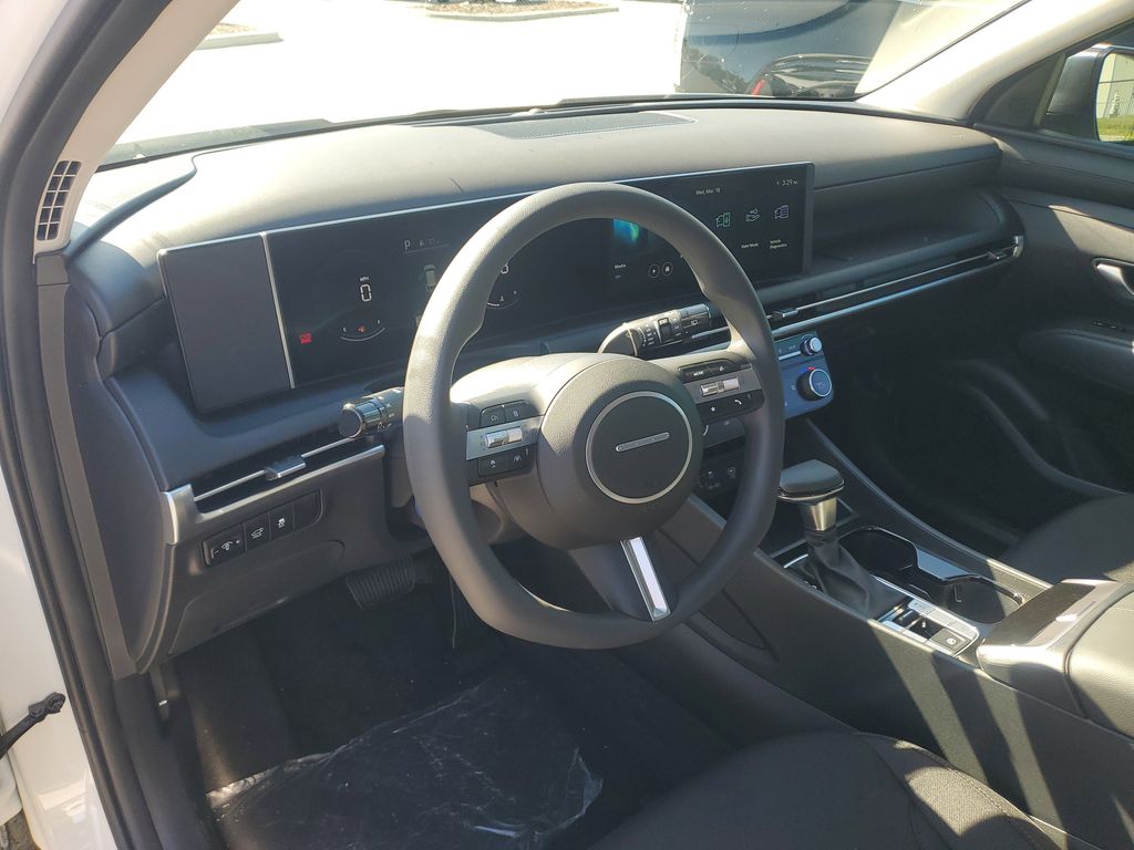 Thumbnail: 2026 Hyundai Tucson - 11